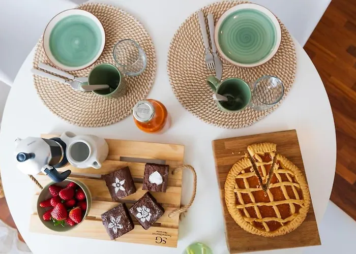 Ducale In Piazza Del Popolo A * 페자로